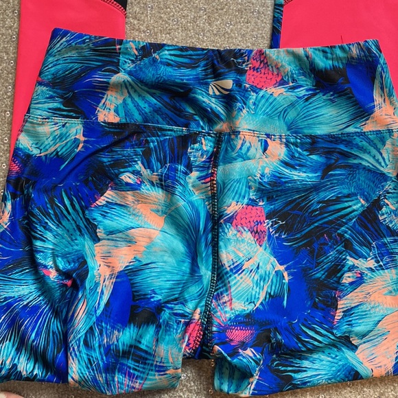 Marika Tropical Leggings - Picture 2 of 4